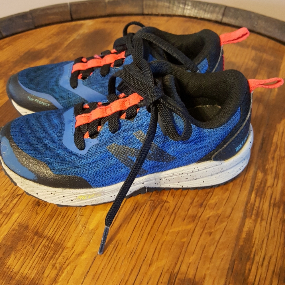 New Balance Blue ALL TERRAIN NITREL sz 11